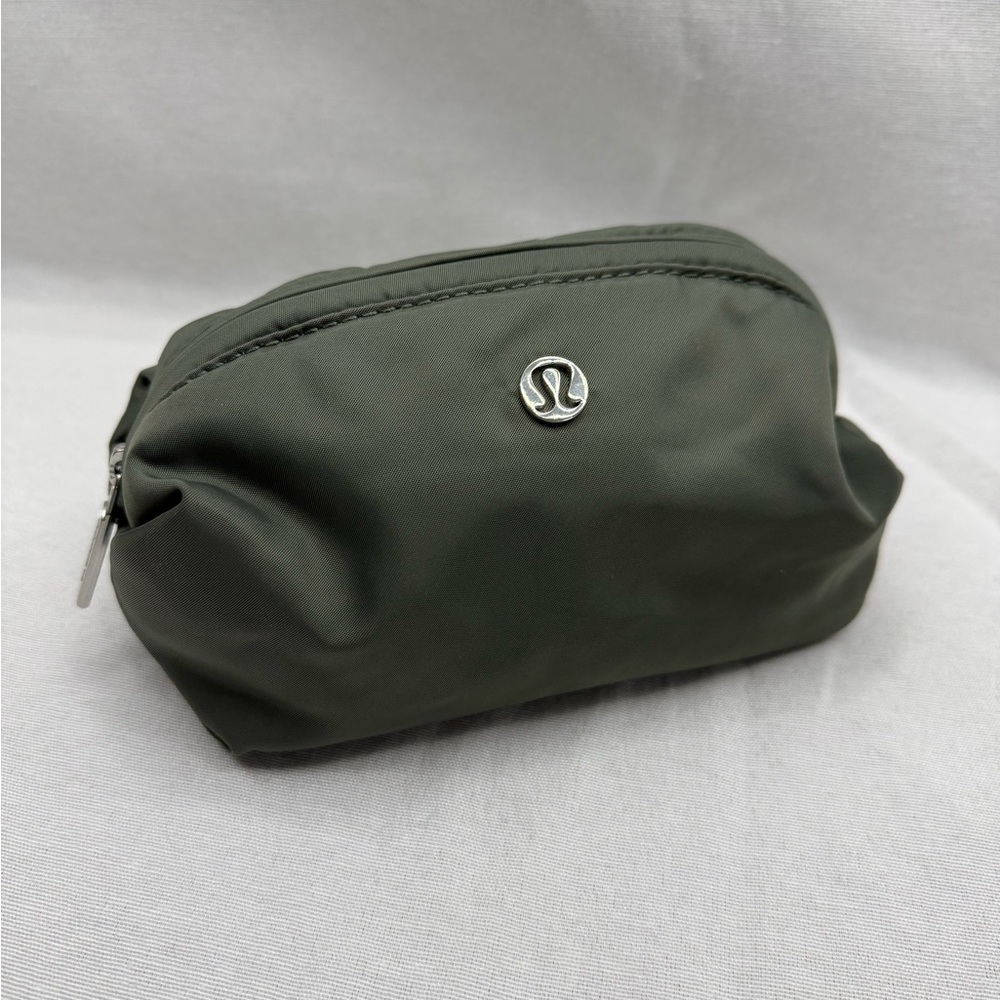 Lululemon Feeling Ready Mini Pouch - Green Gray